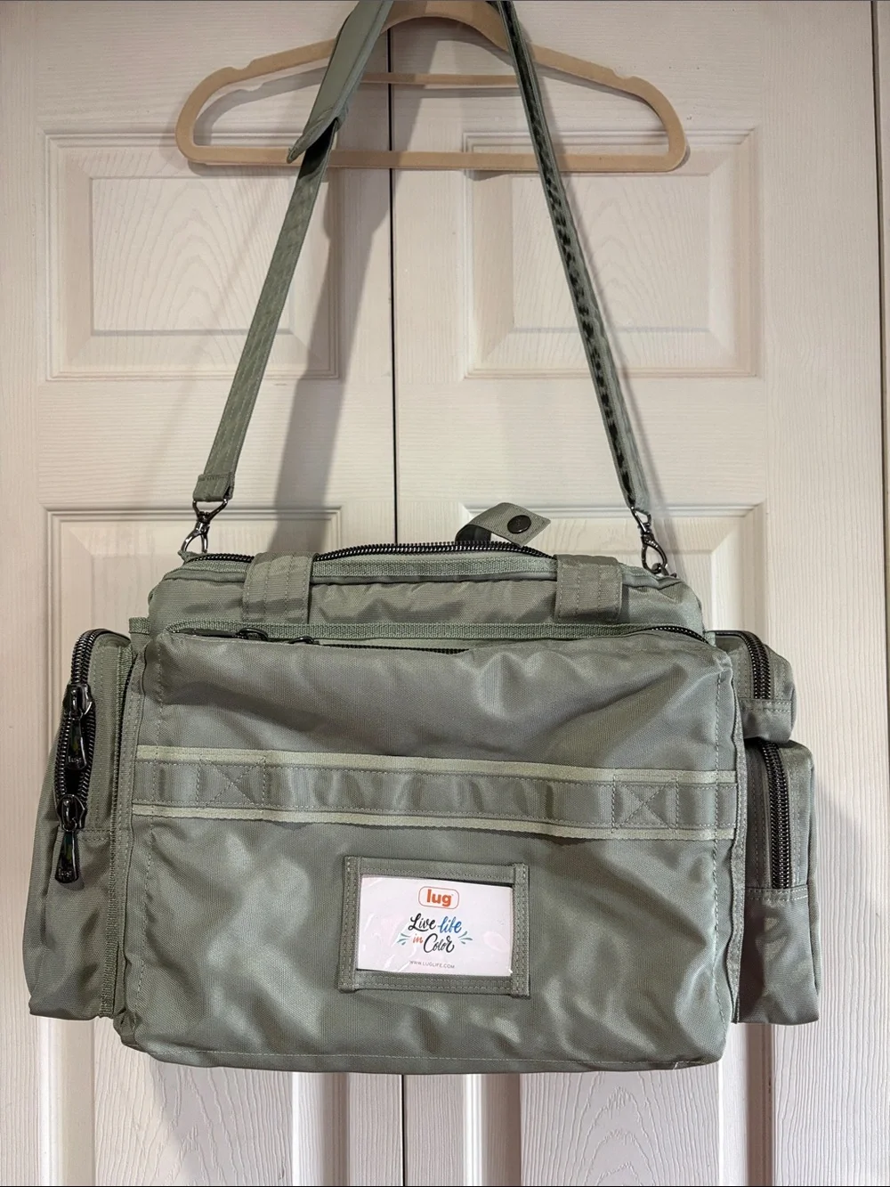 LUG Atlas - Light Green Messenger Bag - Durable Travel & Work Shoulder Bag
